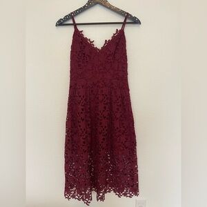 ASTR The Label Lace Fit & Flare Midi Dress Size Medium Color Burgundy